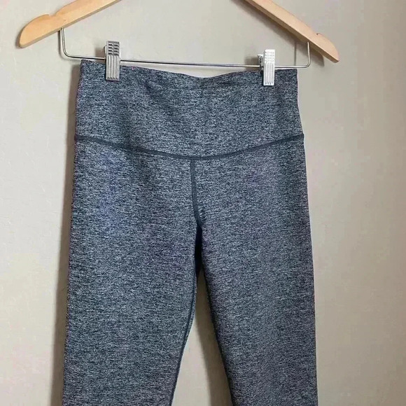 VSX Sport‎ Knockout Capri Leggings Gray Size XS - Picture 4 of 11